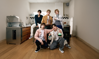 반스  코르티스와 함께한 Oh What Fun 캠페인 공개