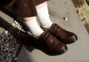 닥터마틴으로 꾸미는 가을 데일리 룩