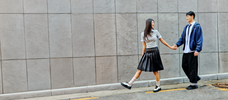 도심 데이트를 위한 데일리 봄 워킹화, DAYSOF