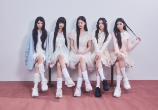 휠라 I 아일릿 26SS 스니커즈 컬렉션